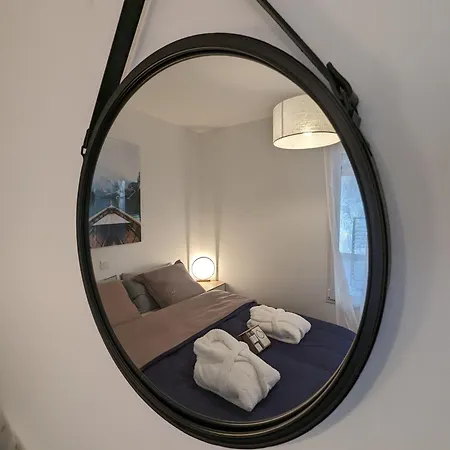 Holiday home Maison Avec Piscine Interieure, Terrasse Et Wi-fi Gratuit A Curel - Fr-1-611-92
